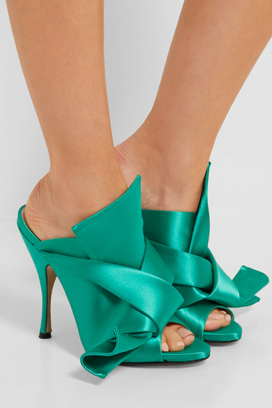 Bomb-Product-of-the-day-No.-21-Knotted-Satin-Mules-5
