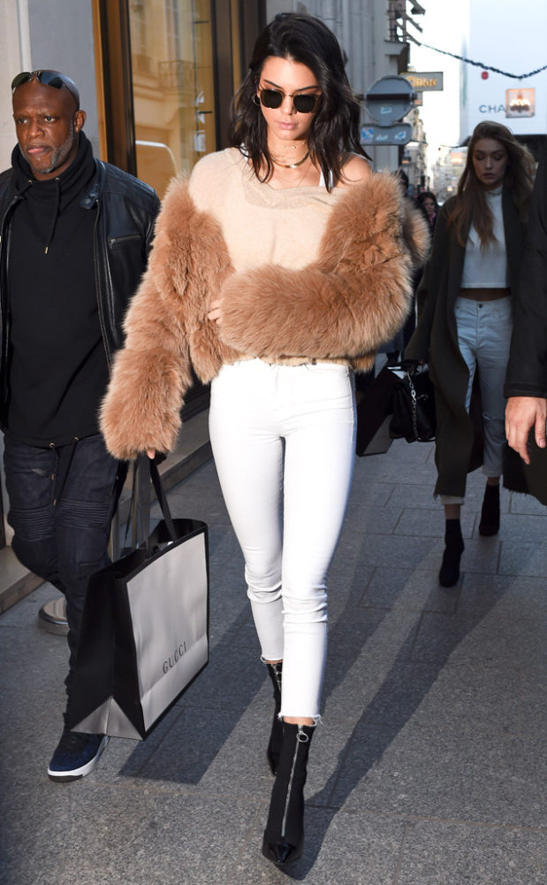lifes-just-peachy-model-and-reality-tv-star-kendall-jenner-was-spotted-in-paris-wearing-a-peach-hued-fur