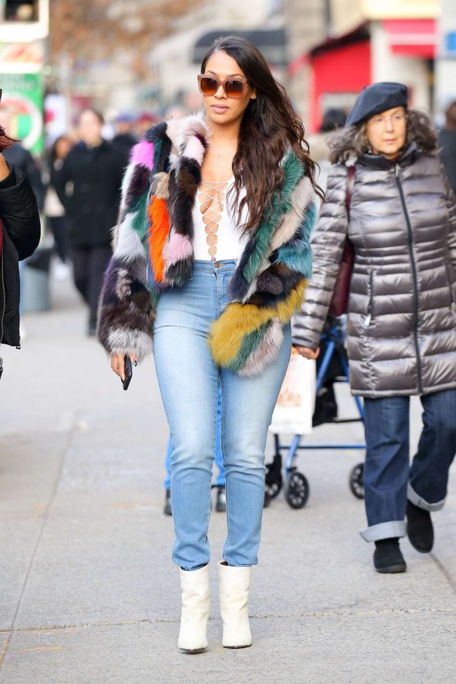 la-la-anthony-in-jeans-and-fur-coat-nyc