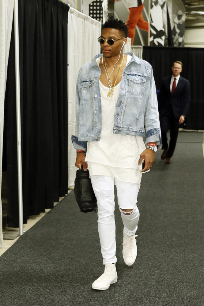 May 10, 2016; San Antonio, TX, USA; Oklahoma City Thunder point guard Russell Westbrook (0) arrives at the arena before game five of the second round of the NBA Playoffs at AT&T Center. Mandatory Credit: Soobum Im-USA TODAY Sports ORG XMIT: USATSI-268808 ORIG FILE ID: 20160510_ajw_ai1_001.jpg