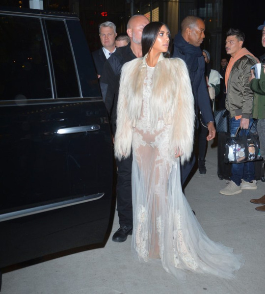 3-kim-kardashian-wears-givenchy-fall-2010-sheer-gown-and-fur-coat-kendall-jenner-wears-elie-saab-and-kylie-jenner-wears-vetements-camo-coat-for-shoot-on-oceans-eight
