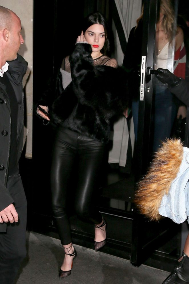 kendall-jenner-leaves-a-restaurant-in-paris-laquan-1
