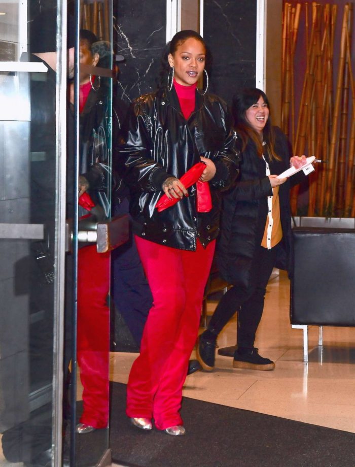 rihanna-leaving-her-dentists-office-in-new-york-juicy