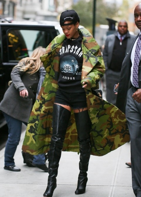 fashion-bomb-daily-rihanna-camoflauge-jacket-compressed