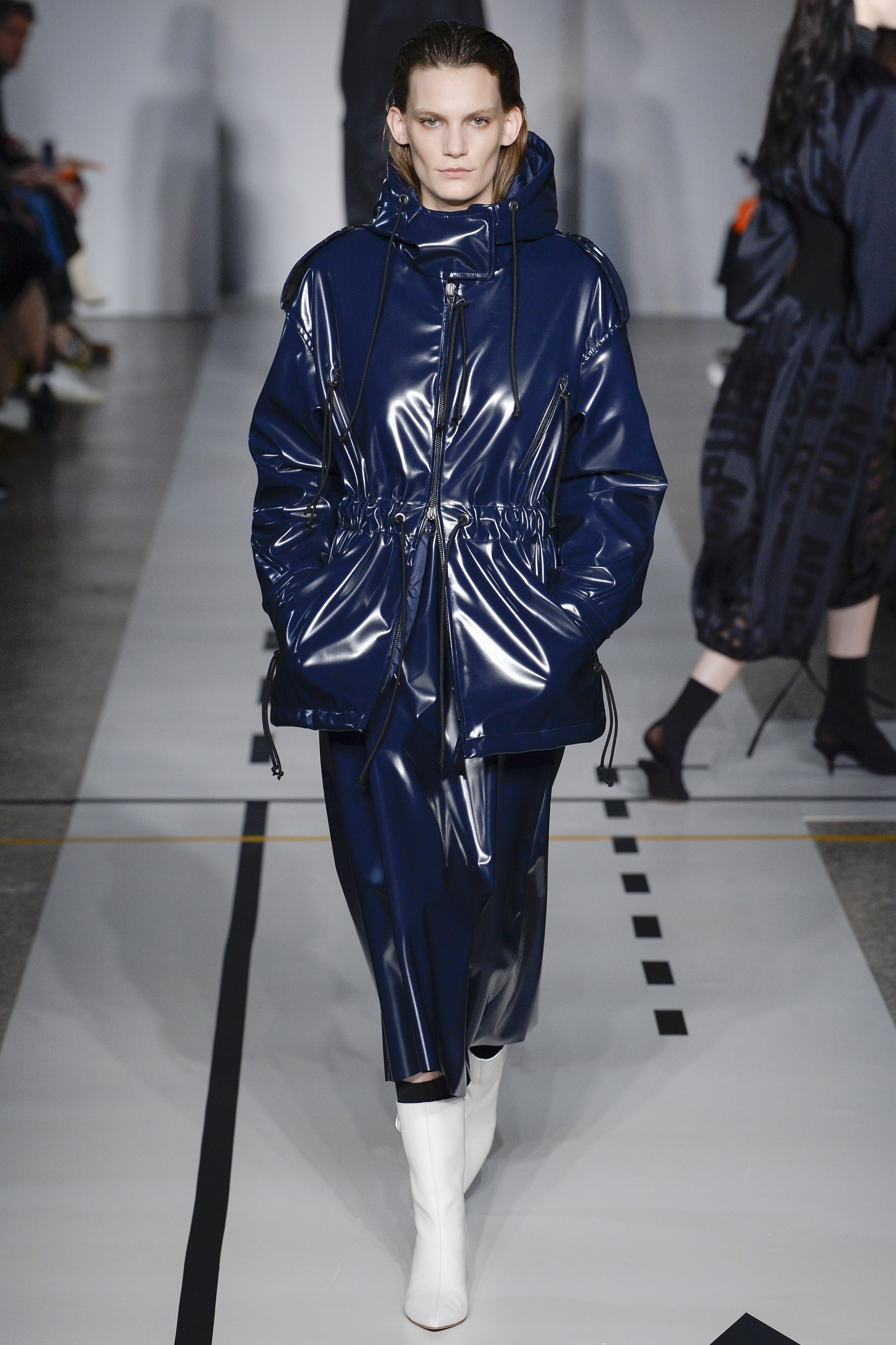 Show Review: Sportmax Fall 2017 – Fashion Bomb Daily
