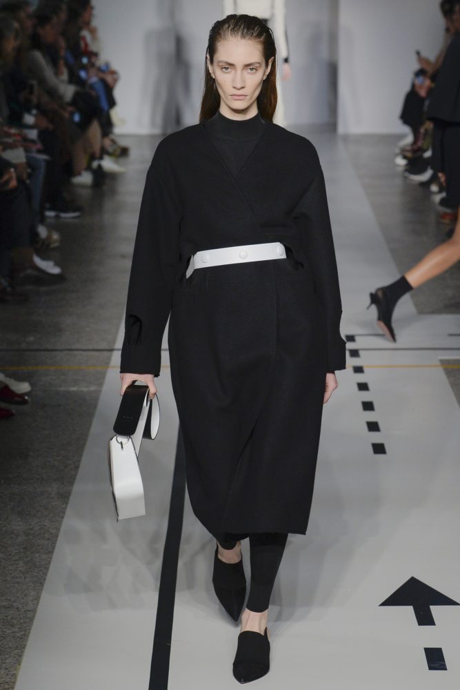 Show Review: Sportmax Fall 2017 – Fashion Bomb Daily Style Magazine ...