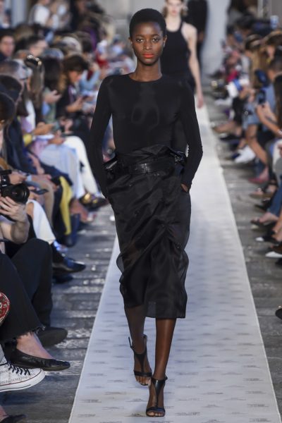 Milan Spring 2018 Fashion Week Trend: Pencil Skirts Galore