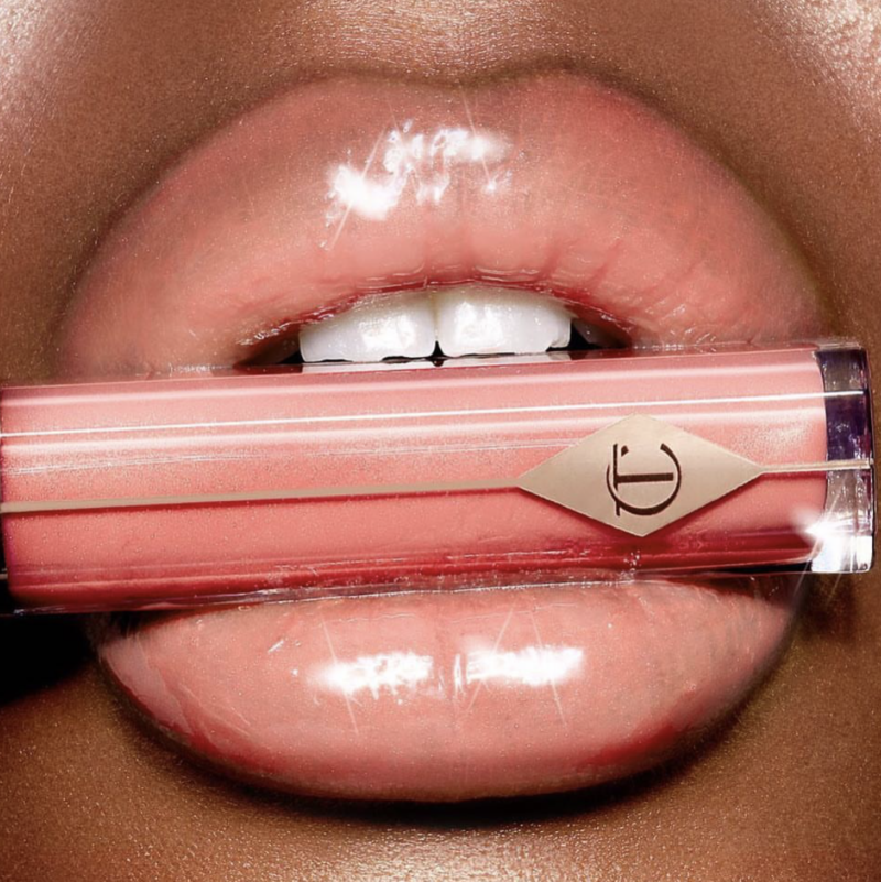 Beauty-Bomb-Trend-Is-Lip-Gloss -Making-a-Comeback-14