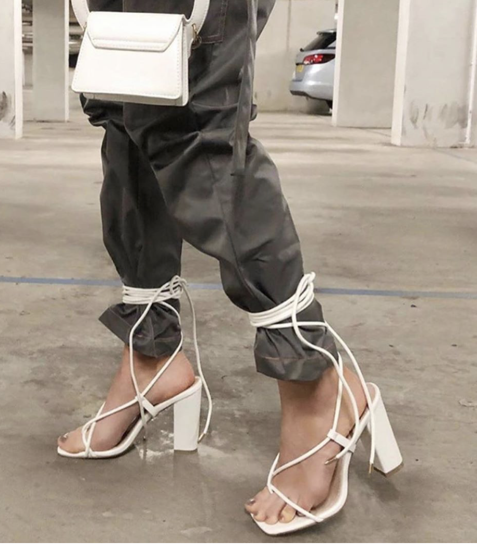 Trend_Alert_The_New_Way_to_Wear_Ankle_Wrap_Sandals_3