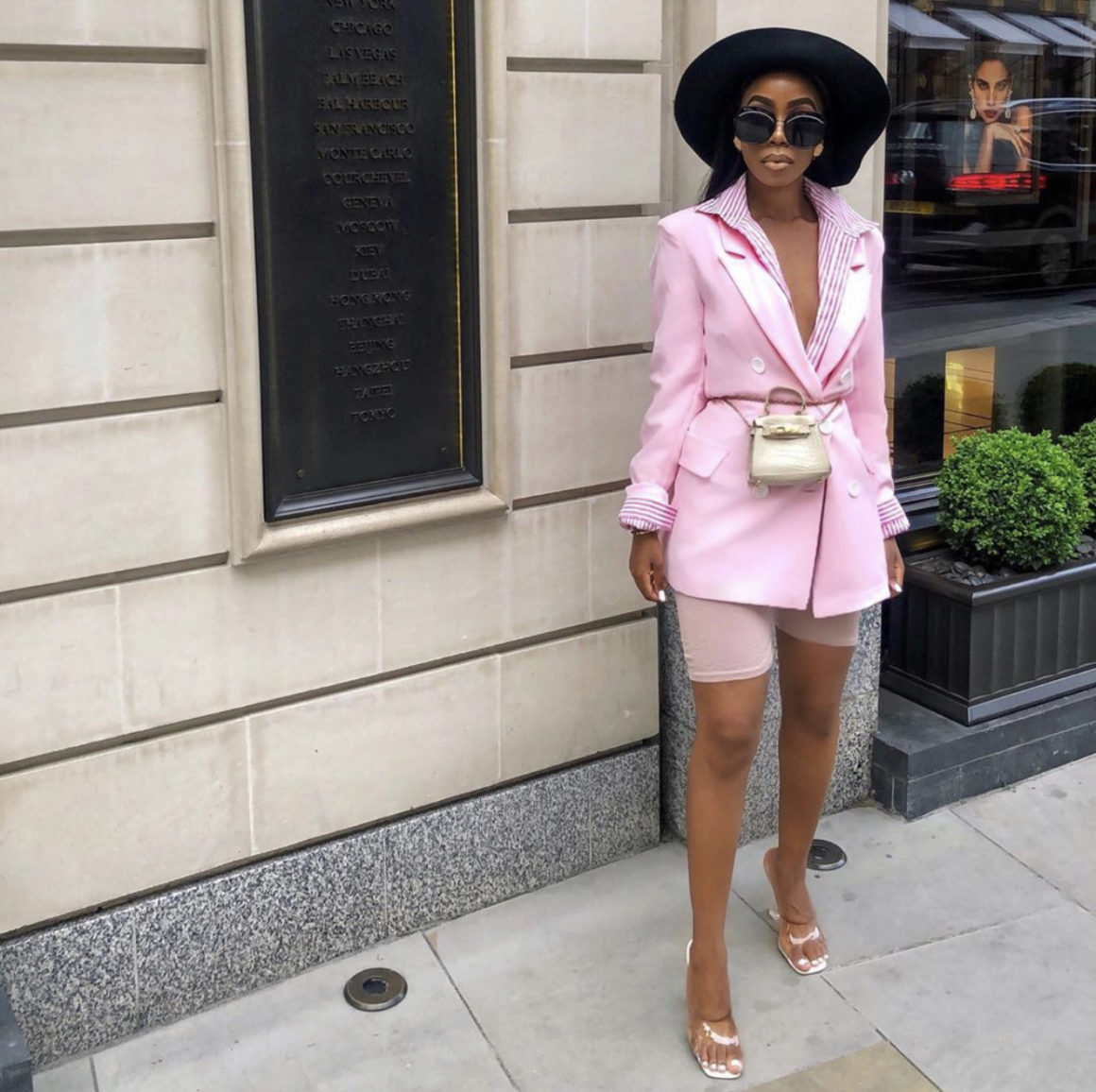 Fashion Bombshell of the Day: Chantelle from London – Fashion Bomb Daily