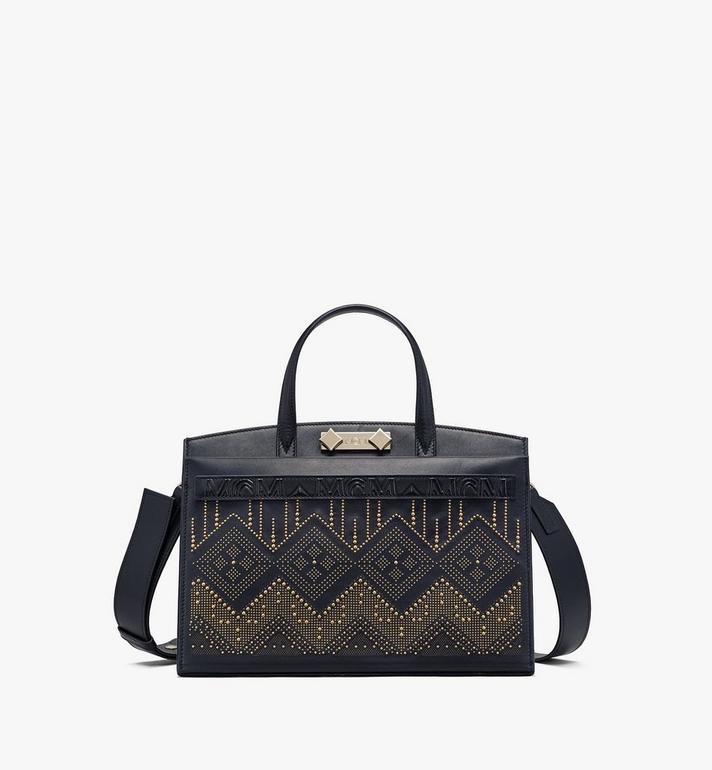 Thriftinghills - OMG kardashian's belt bag 😍😍 check it out in