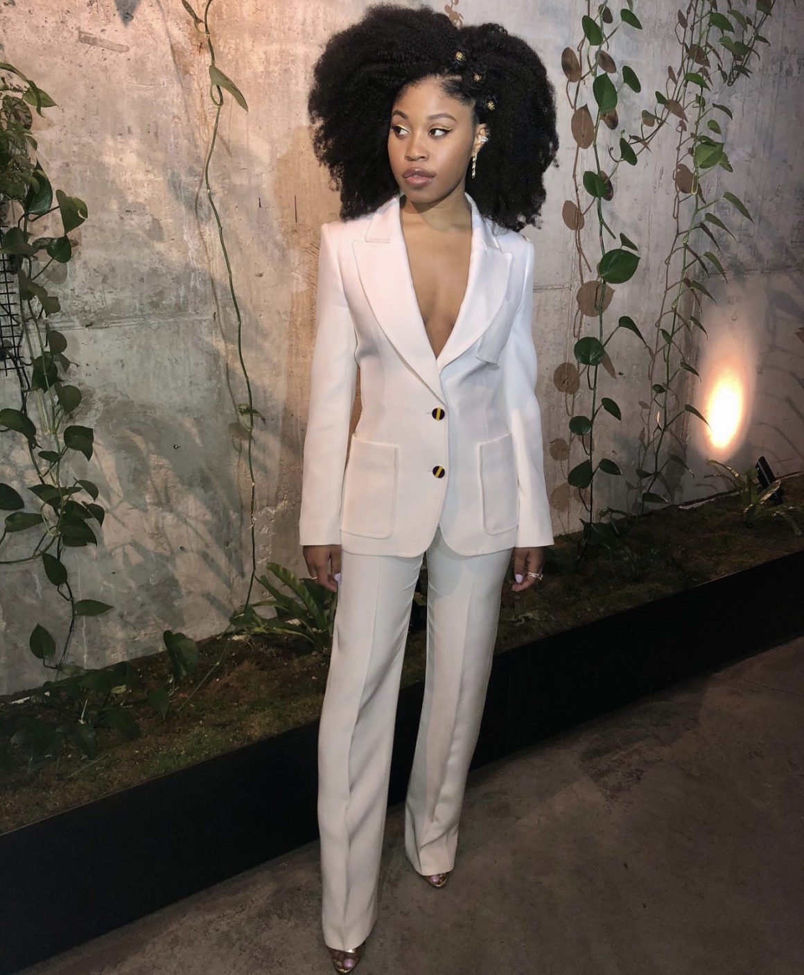 Judas and the Black Messiah' Star Dominique Fishback Appeared on Jimmy  Kimmel Live in Louis Vuitton Pre-Fall 2020 White Button-Up Suit and Gold  Giuseppe Zanotti Heels – Fashion Bomb Daily