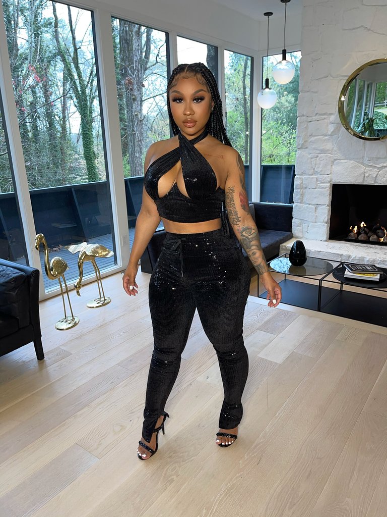 https://fashionbombdaily.com/wp-content/uploads/2021/05/Xscape-Verzuz-TV-Fashion-All-Black-Looks-Including-Kandi-in-Alex-Perry-Zebra-Stripe-Catsuit-Tiny-in-Shane-Justin-Sequin-Halter-Top-and-Comme-Des-Garcons-Shorts14.jpg