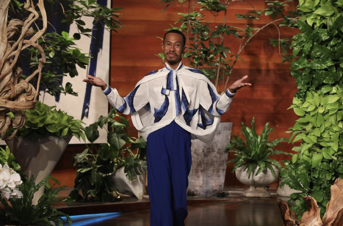 Kalen Allen Co Hosts The Ellen Show for Juneteenth Wearing a Burberry Blue and White Bow Detail Blouse and Express Blue Pants