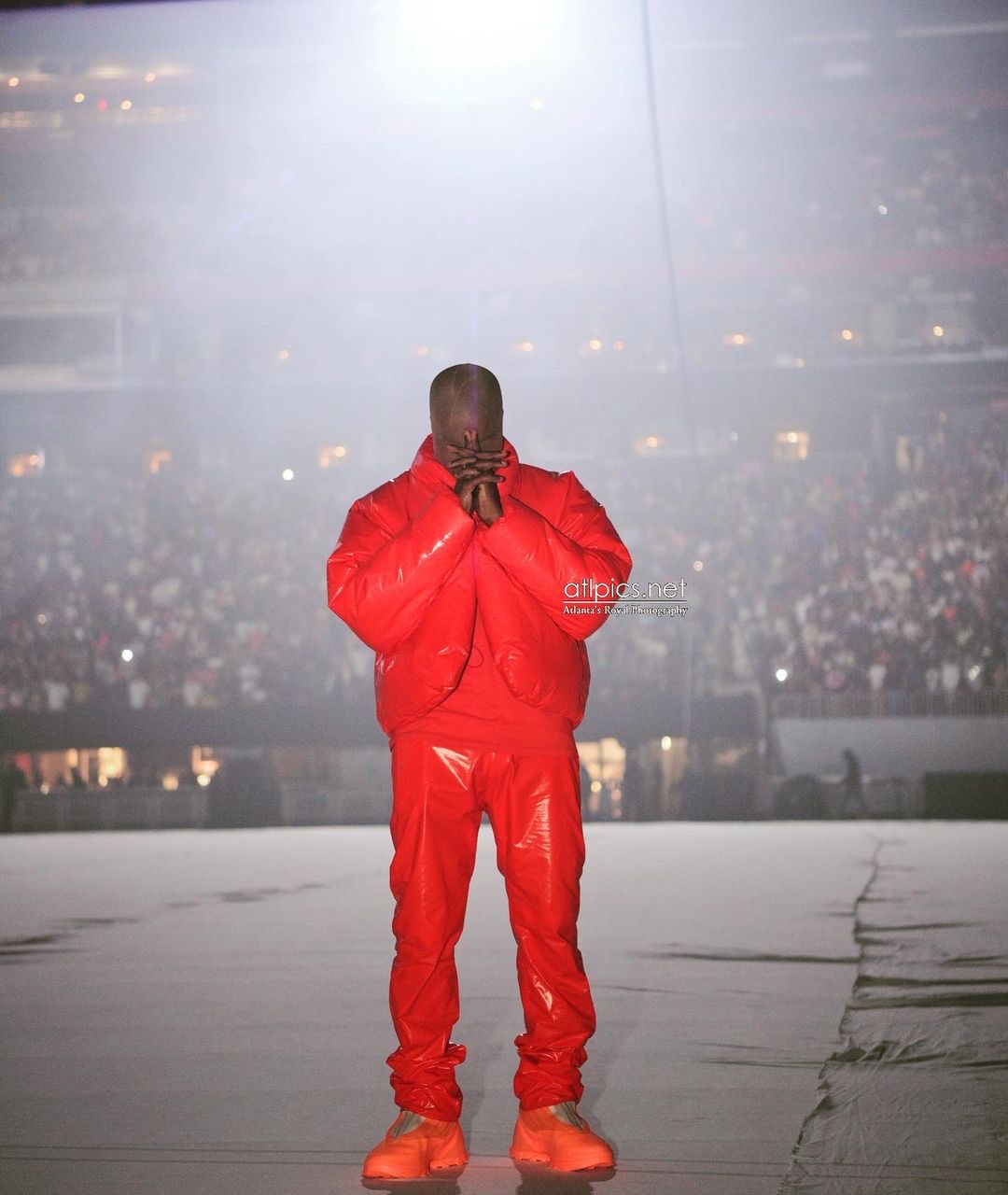 Blot Villain Bungalow Kanye West Debuts Donda Album in Atlanta in All Red Yeezy x Gap Look + Kim  and Khloe Kardashian Attend in Rick Owens