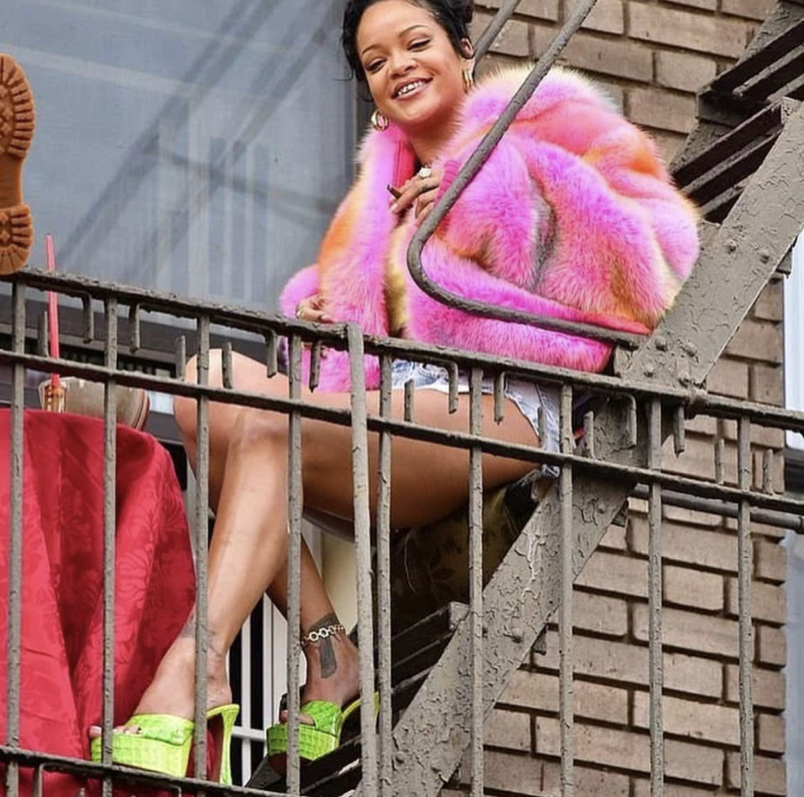 RIHANNA AND ASAP ROCKY SHOW OFF THEIR LOUIS VUITTON STYLE – Janet