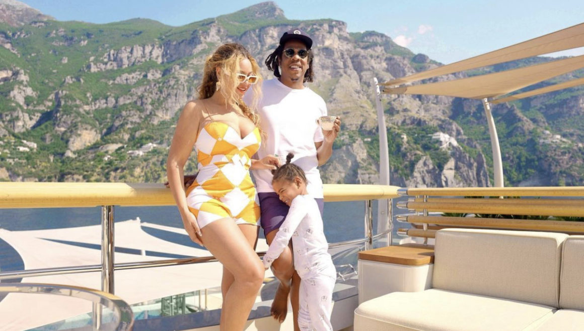 Beyonce Delivers Endless Vacation Looks During Family Trip to Europe ‘Bey Cation Style Featuring Balmain David Koma Rowen Rose and Valentino Pieces16