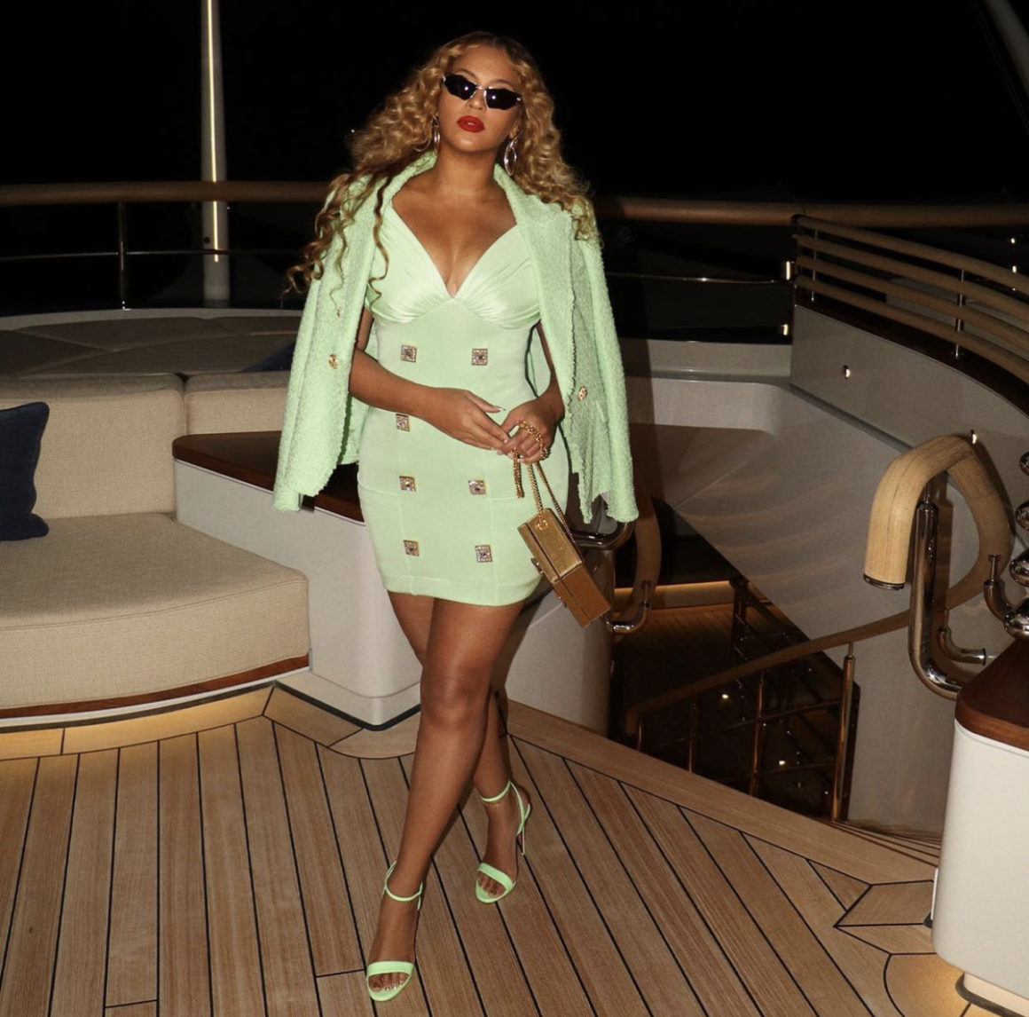 Beyonce Delivers Endless Vacation Looks During Family Trip to Europe ‘Bey Cation Style Featuring Balmain David Koma Rowen Rose and Valentino Pieces7