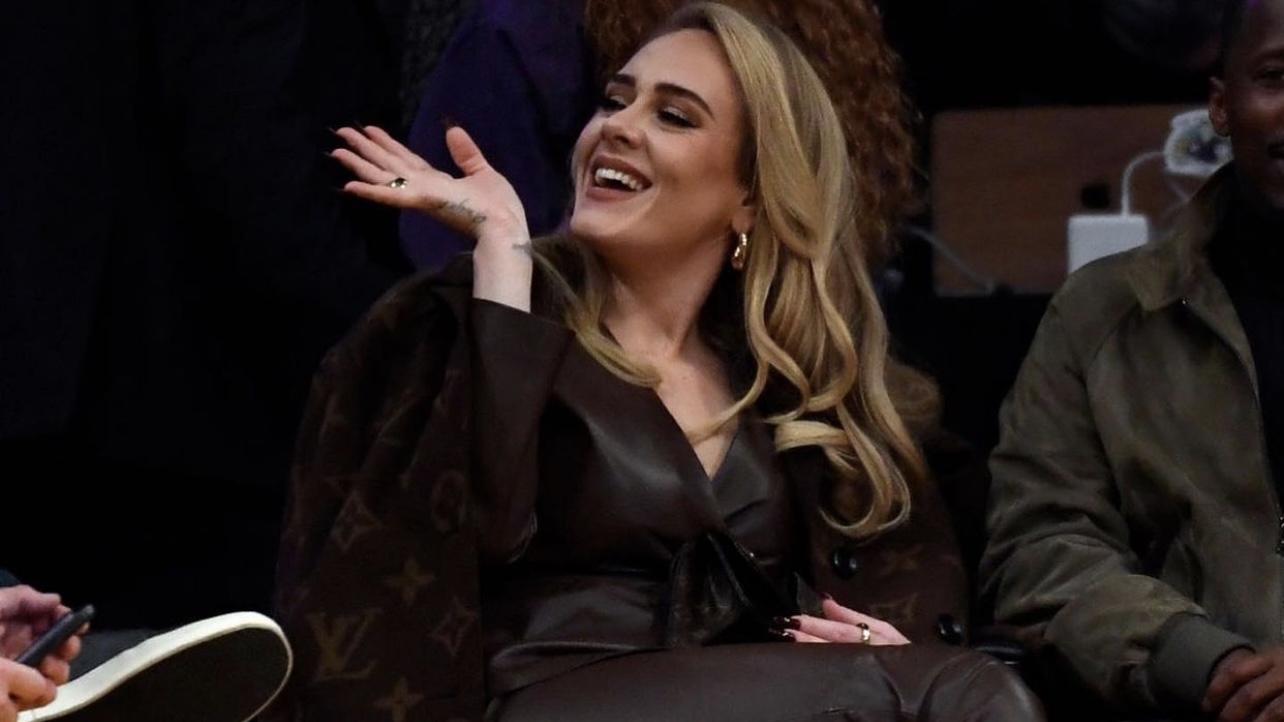 Adele Wears a Brown Leather Suit and Louis Vuitton Monogram Coat