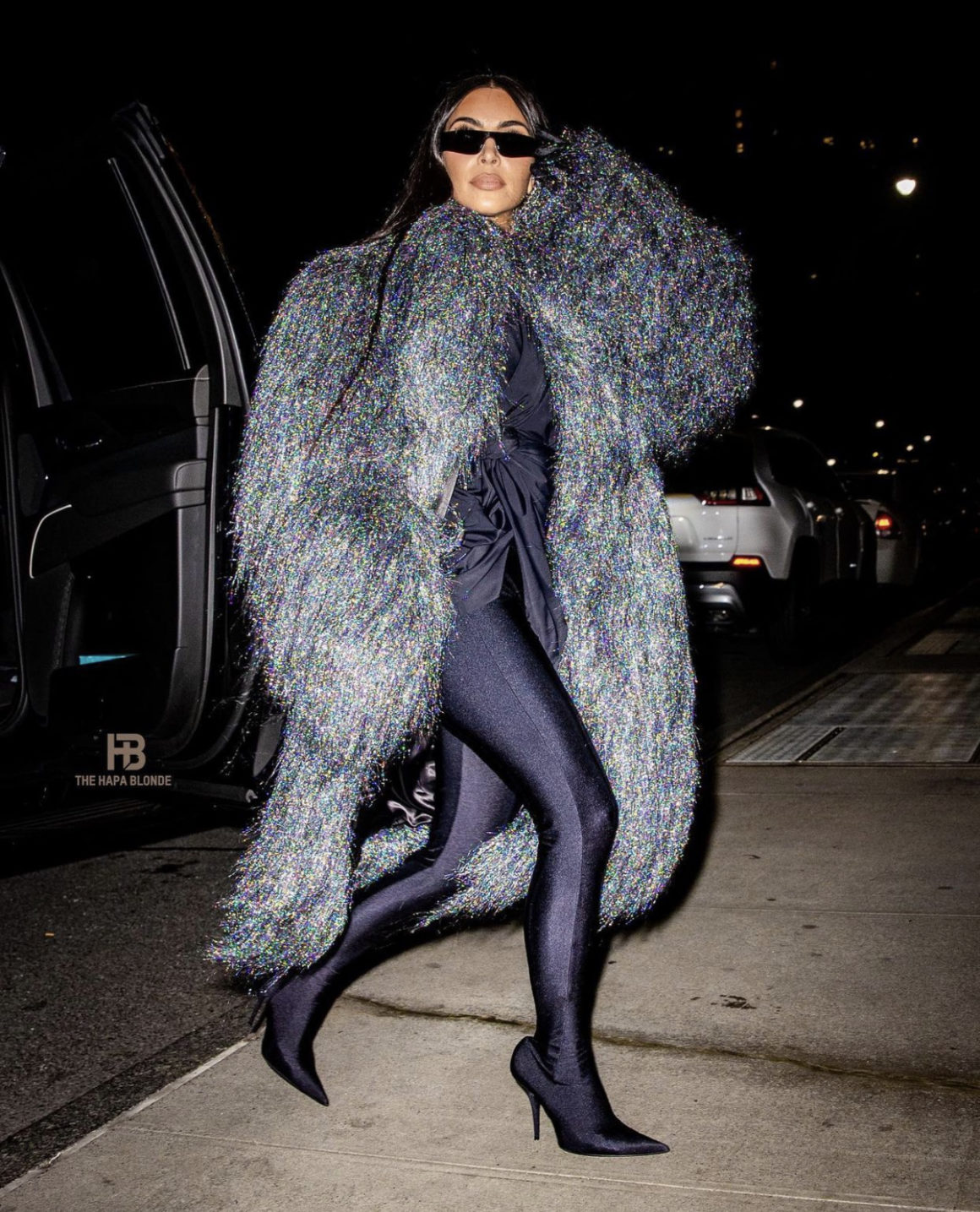 Kim Kardashian Wears Cute Fringe Pants While Arriving For Business