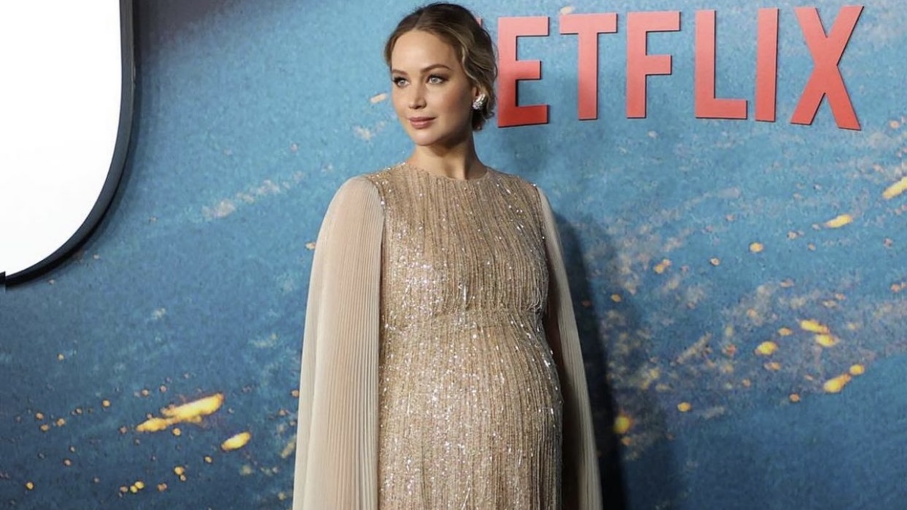 Jennifer Lawrence Attends Dont Look Up Premiere in NYC Wearing Custom Dior Crystal Fringe Gown cover