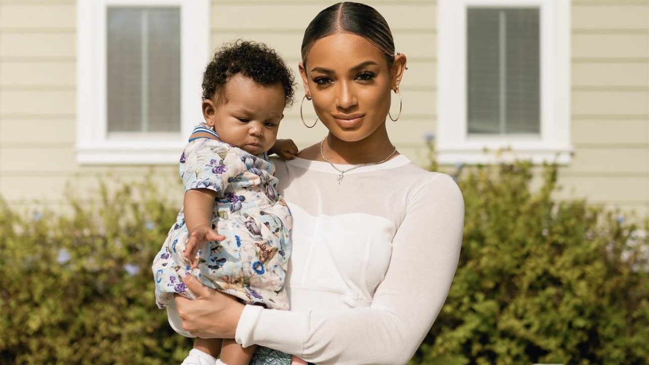 Wardrobe Inquiry: DaniLeigh Poses with Daughter Wearing Lela Rose Floral  Print Patchwork Pants – Fashion Bomb Daily