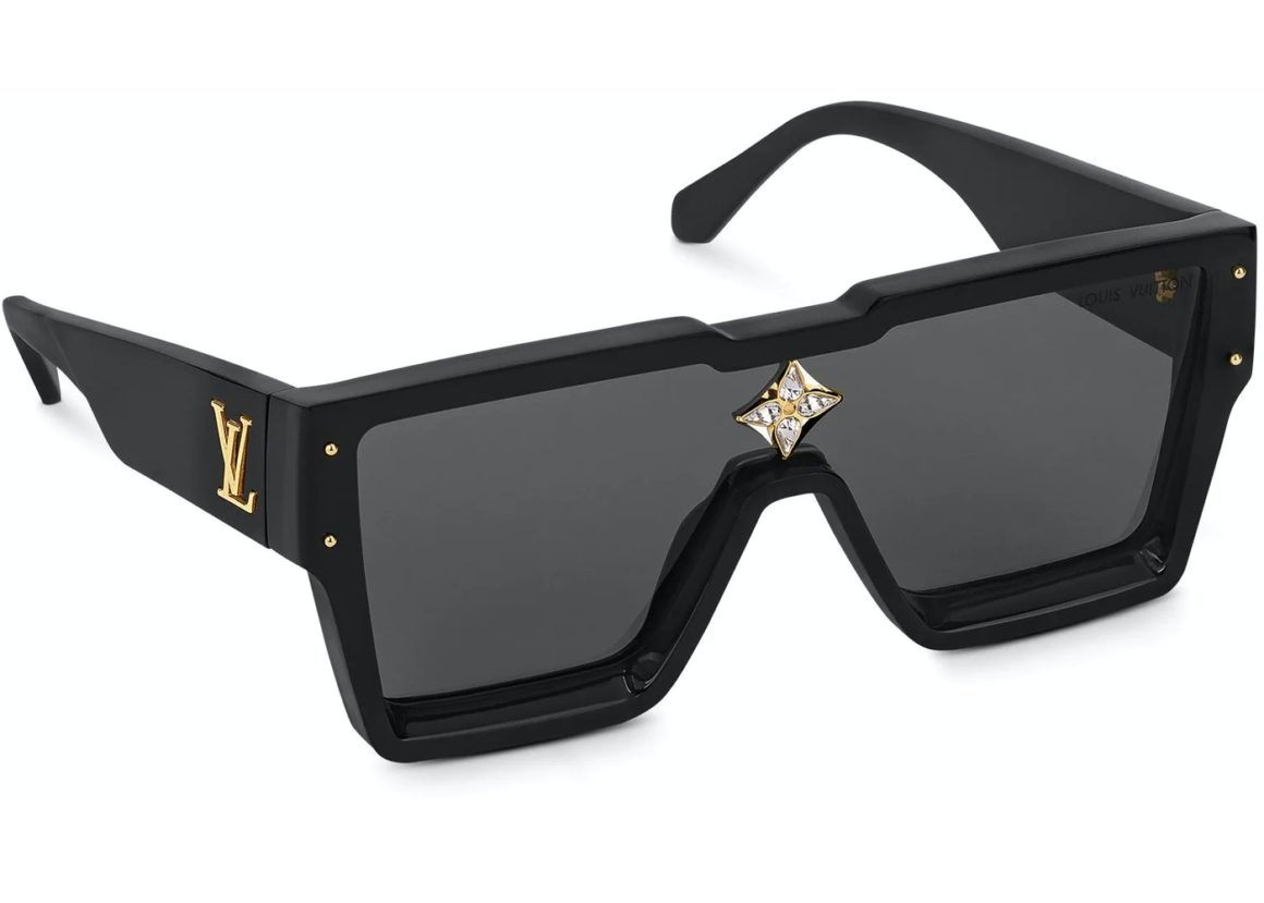 Jordyn Woods Heads to Sister Jodies 15th Birthday Dinner Wearing Louis Vuitton Monogram Bomber Jacket Handbag and Black Sunglasses4