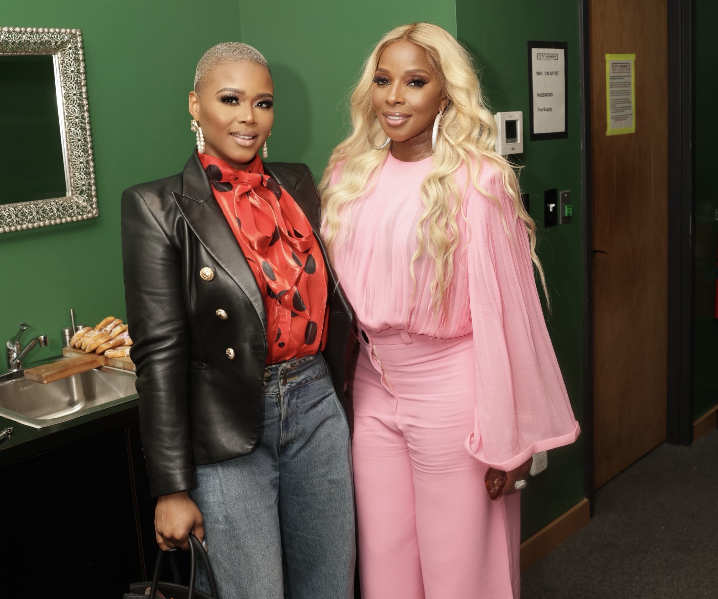 A 'Mary' Stylish Christmas:  Looks Inspired by Mary J. Blige