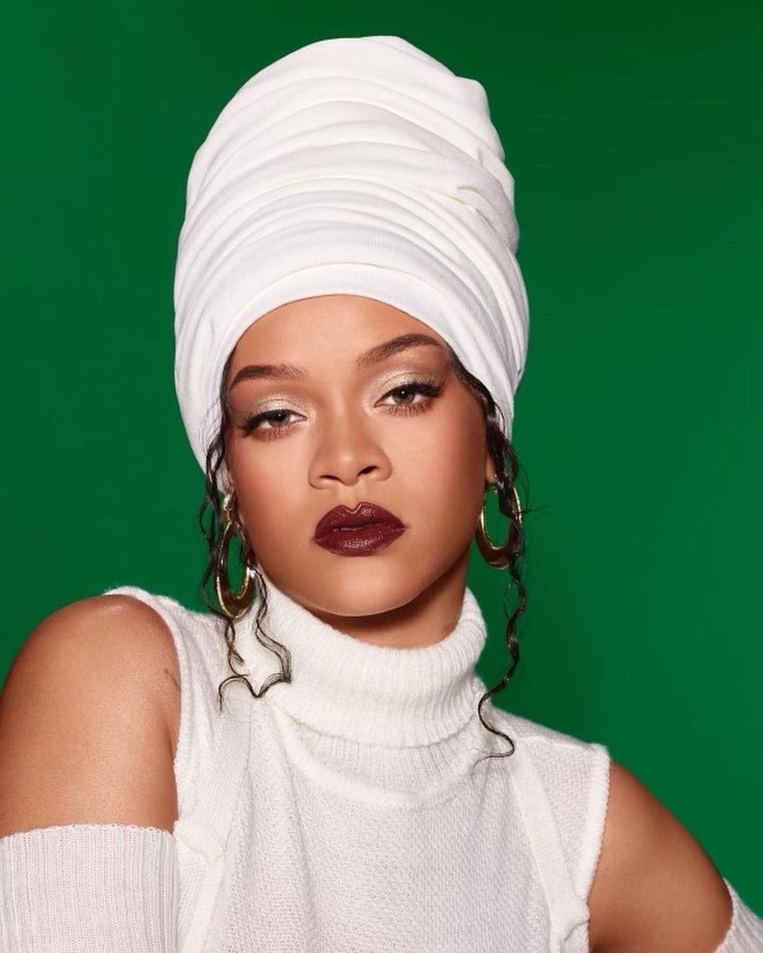 Rihanna Has Announced Fenty Beauty and Fenty Skin Are Coming to Africa  Wearing South African Designer Thebe Magugu – Fashion Bomb Daily