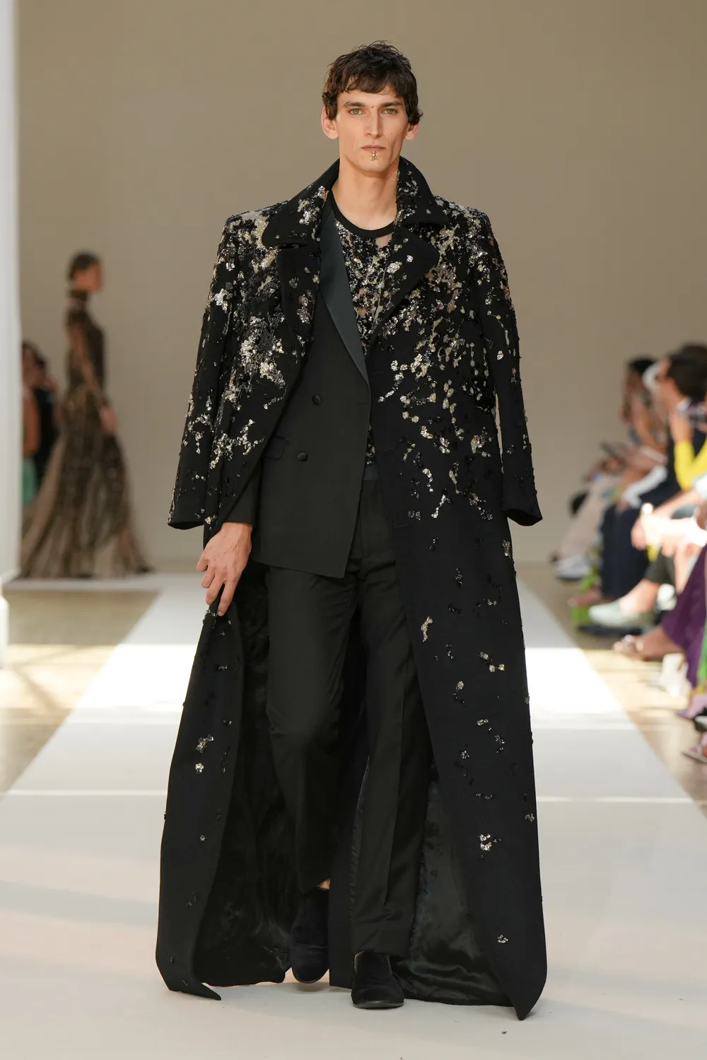 Elie Saab Put His Signature Sparkle on Couture for Men – Fashion Bomb Daily