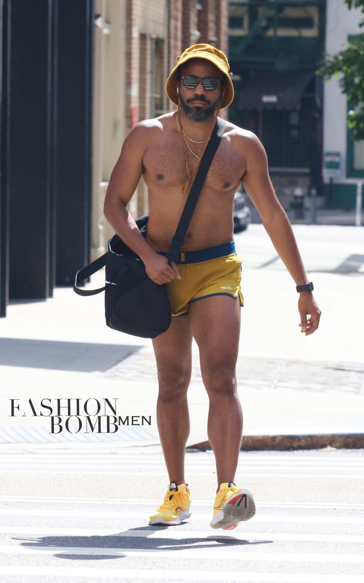 Who Wears Short Shorts? A Look At Our Favorite Hotpant Looks for Men –  Fashion Bomb Daily