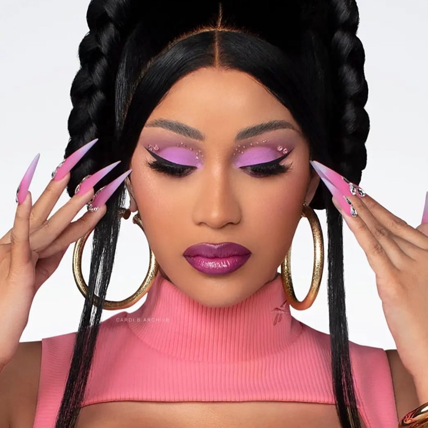 The Barbiecore Breakdown From How to Wear It as Seen on Nicki Minaj Doja Cat Lance Gross and More to Beauty Trends and Accessorie14