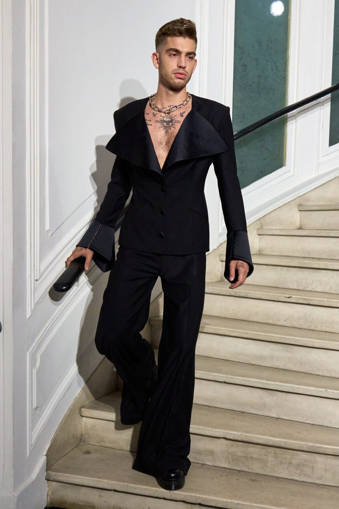Christian Siriano Showcases Old Hollywood Glamour at New York Fashion Week Spring Summer 20232