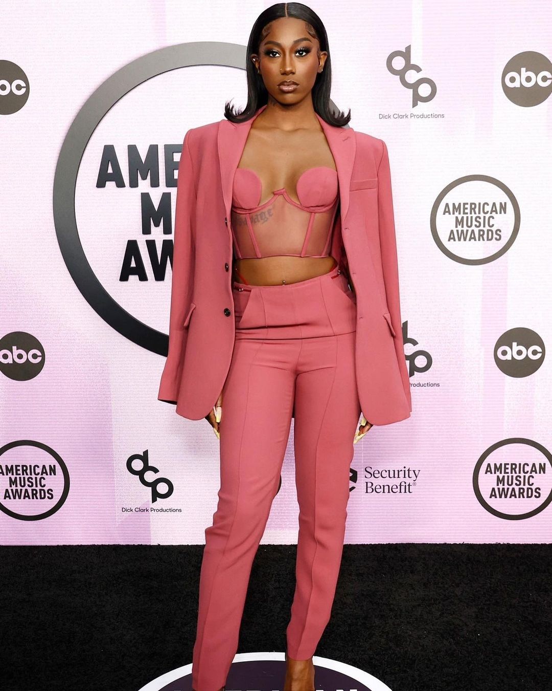 American Music Awards 2022: Kelly Rowland Wows in Animal Print Dress