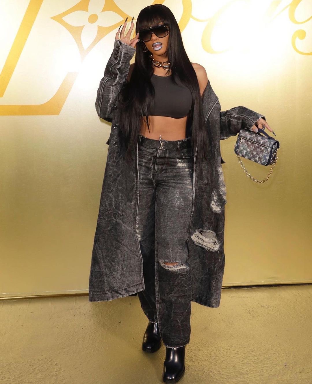 Beyoncé, Jay-Z, Rihanna, A$AP Rocky Made a Fashionable Statement at Pharrell  Williams' First Louis Vuitton Show