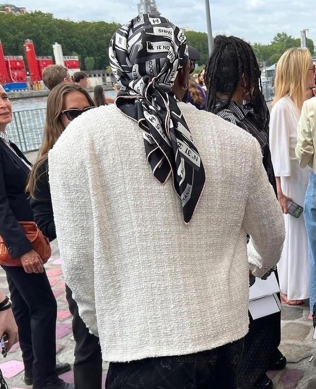 Fashion Bomb Men: Rapper Kendrick Lamar Attended the Chanel Fall 2023  Couture Show in Full Chanel Men's Look – Fashion Bomb Daily
