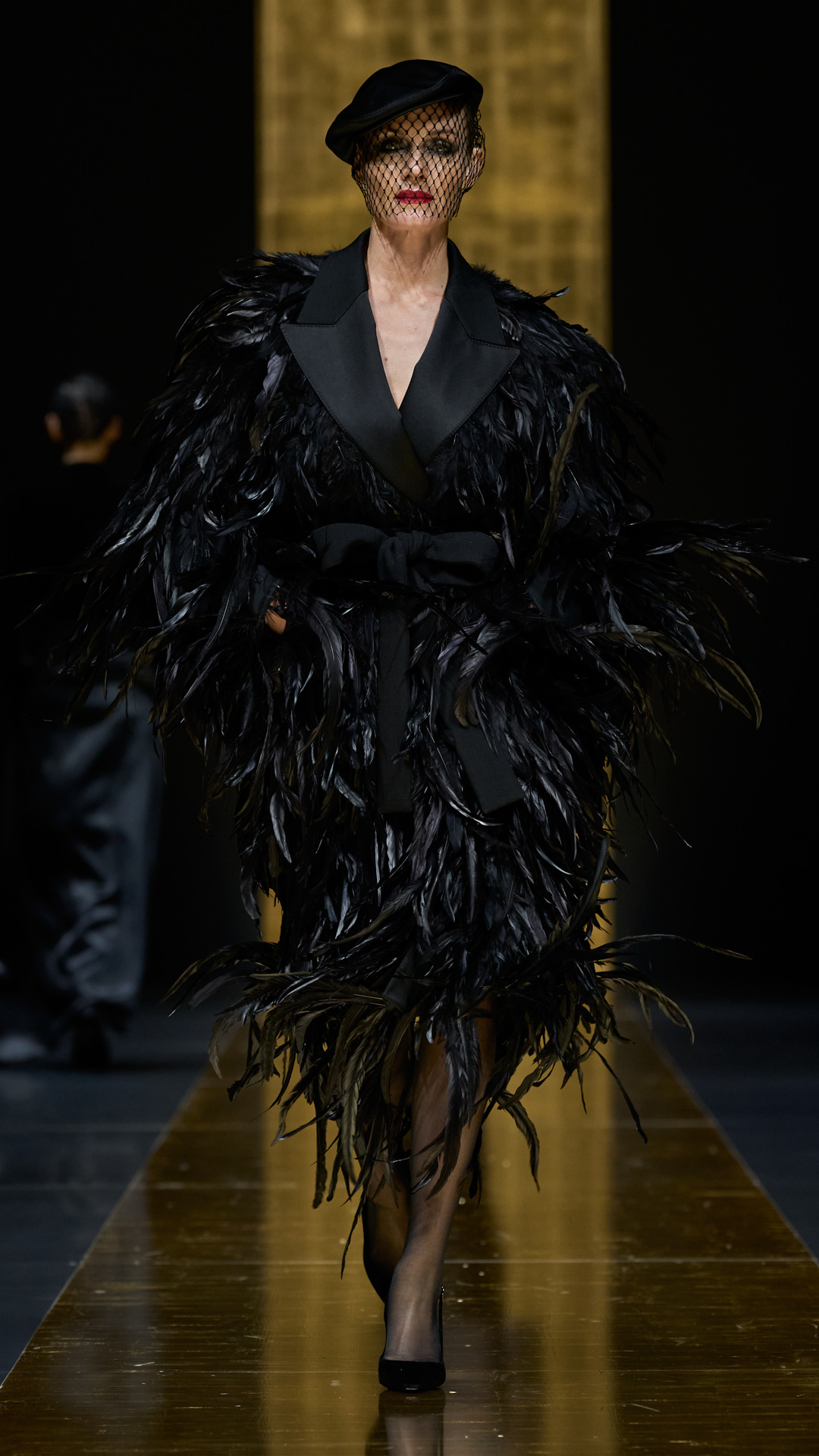 Milan Fashion Week Dolce Gabbanas Fall Winter 24 25 Tuxedo Collection Reinvents Formal Wear for the Modern Woman 14