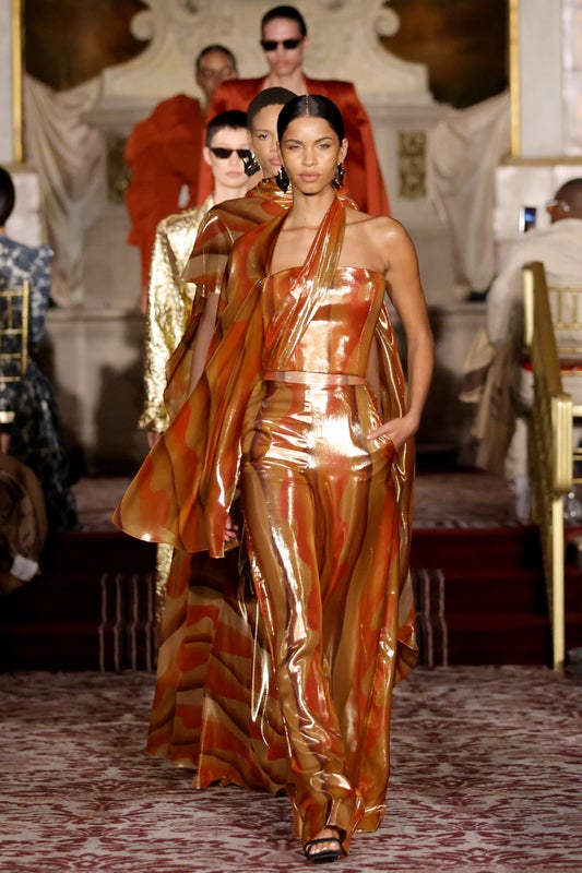 NYFW Christian Siriano FallWinter 24 Collection Runway Show Combined Glamour Sci Fi and Modernity 18