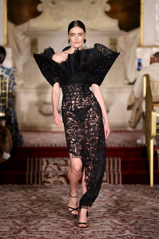 NYFW Christian Siriano FallWinter 24 Collection Runway Show Combined Glamour Sci Fi and Modernity 27