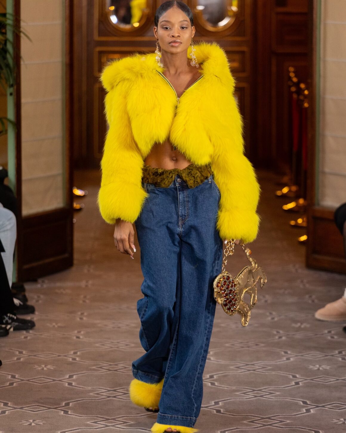 3 The Fur and Leather Centre Makes its Paris Fashion Week Debut with Electrifying Designs