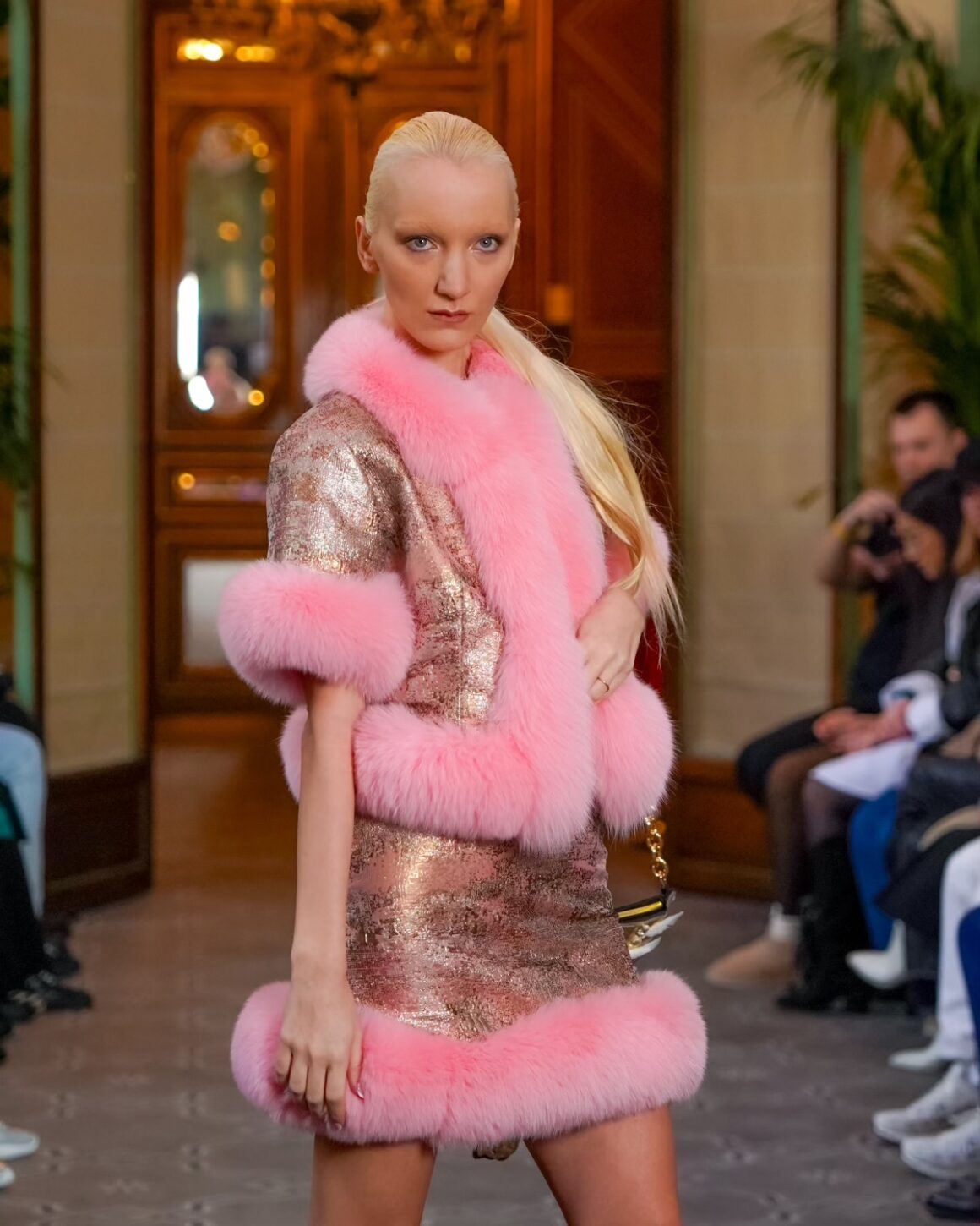 999 The Fur and Leather Centre Makes its Paris Fashion Week Debut with Electrifying Designs