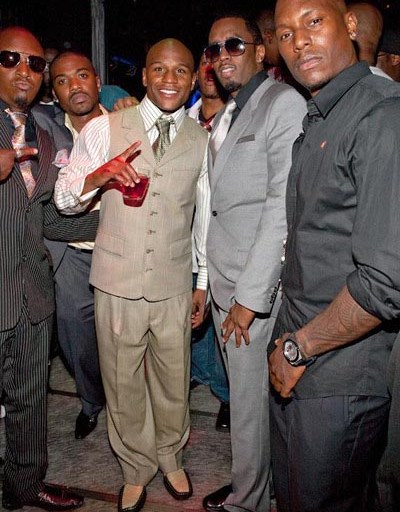 Hot! or Hmm…  : Rihanna, Halle, and The Emmys!