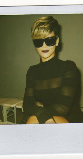 Get the Look : Rihanna at Gareth Pugh