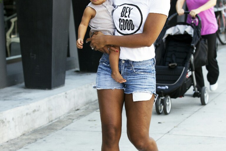 Steal: Kelly Rowland’s Beverly Hills Bey Good T-Shirt