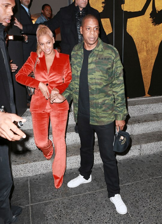 Hot! or Hmm…: Beyonce’s New York Hamilton Musical Barbara Bui Fall 2015 Orange Red Velvet Suit