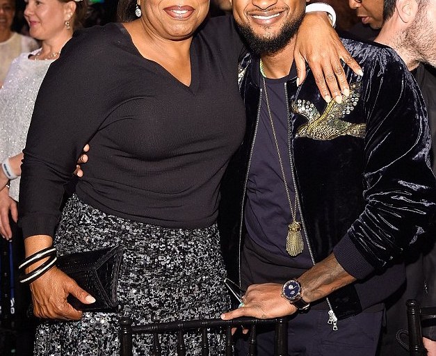 Men’s Fashion Flash: Usher’s Robin Hood Foundation 2016 Benefit Dries van Noten Bird Embellished Embroidered Velvet Bomber Jacket