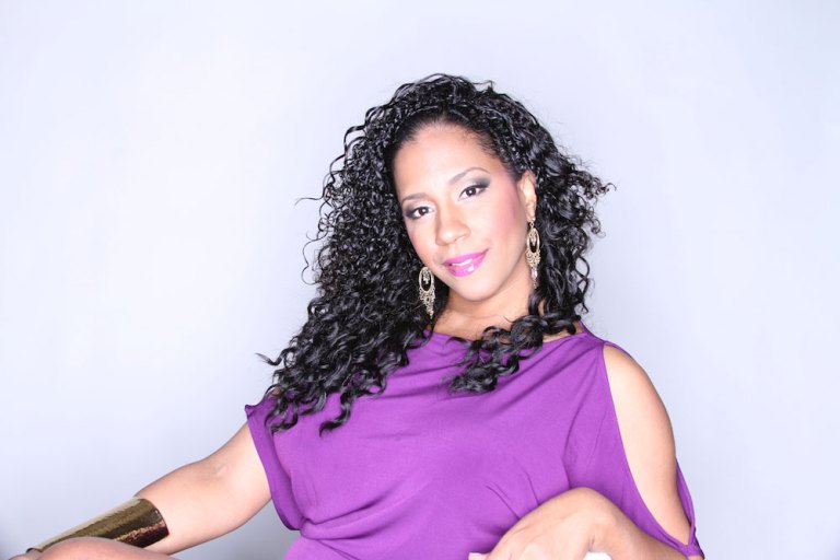 Breaking into Business: Curls CEO and Founder Mahisha Dellinger