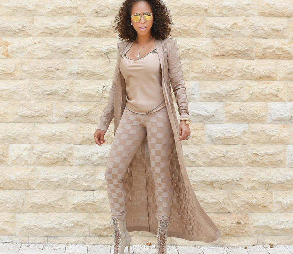 The Fab List: 25 Times Celebrities Rocked the Duster Coat Trend + How Do You Wear It?