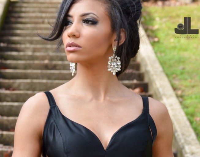 Beauty Bombshell of the Day: Cheslie from Charlotte