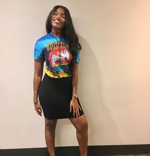 Fashion Bombshell of the Day: Samira from Silver Springs